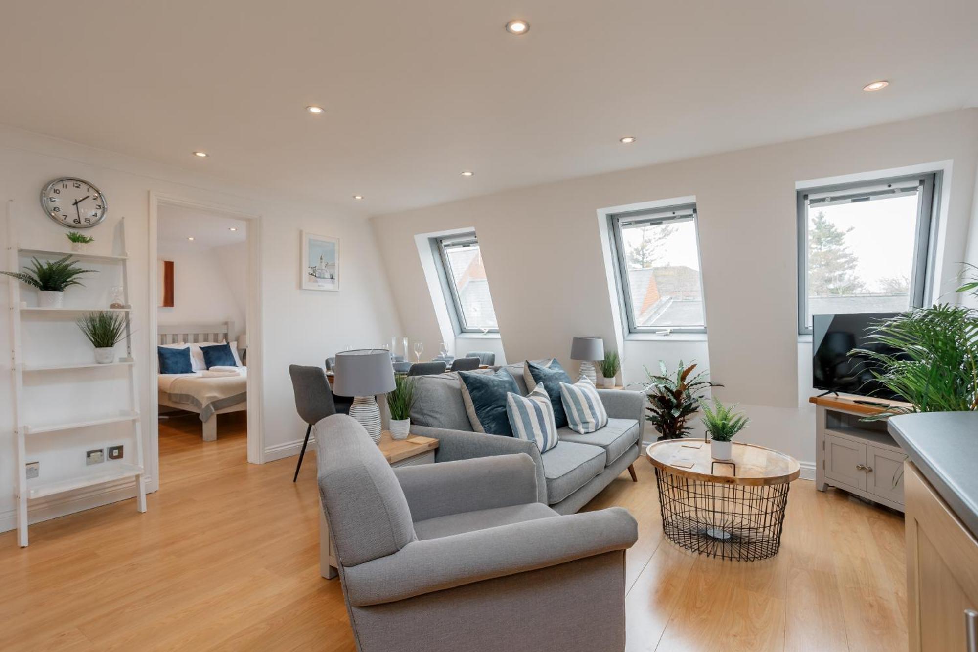 Starhost Residences - Central 3 Bed Apartment At Regents Court, Newbury Newbury  Luaran gambar